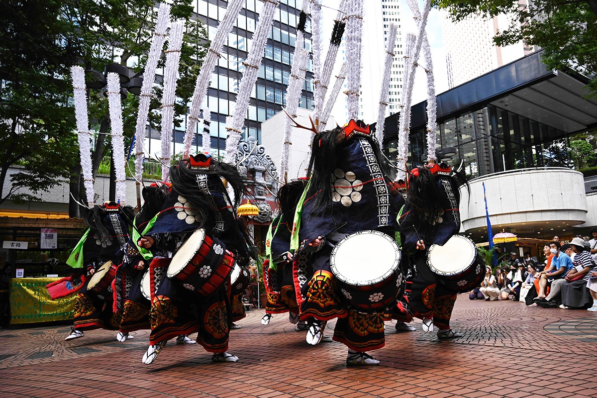 「ケチャまつり」より、鹿踊。