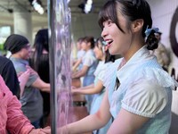 STU48の握手会の様子。(c)STU