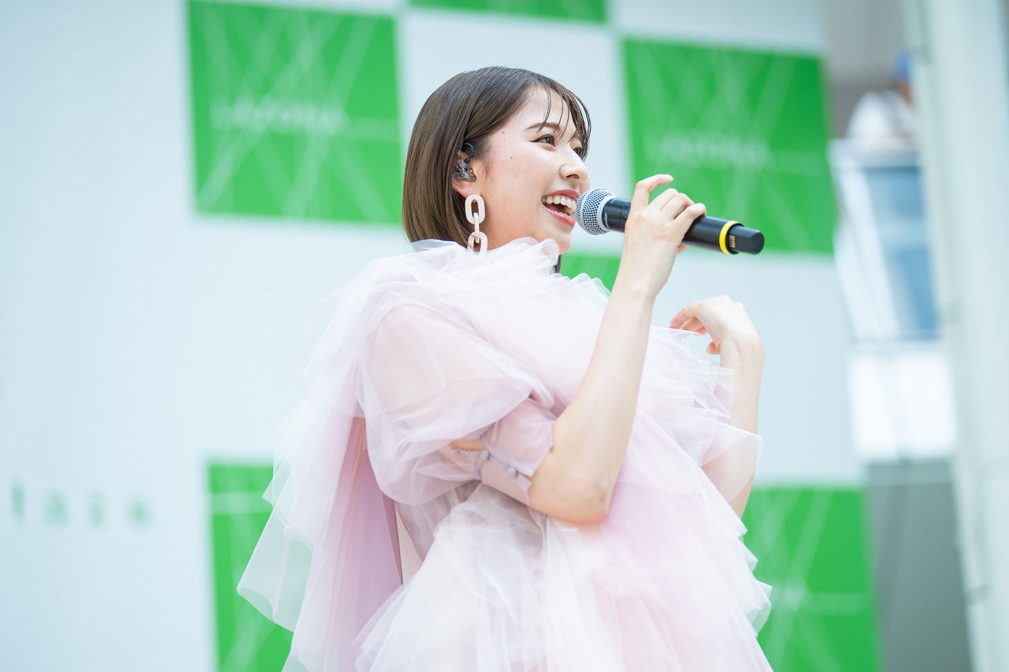玉井詩織