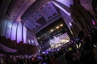 AMEFURASSHI「梅雨祭 2024-Dance in the rain-」の様子。（撮影：笹森健一）