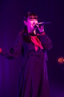 飯塚瑠乃（提供：エイベックス）