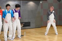 「踊ってつなげろ！ 連結ダンシング」の様子。