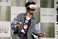 サンバを踊るリョウガ。