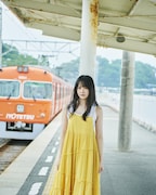 中村舞（STU48）の1st写真集より、先行カット第1弾。(c)熊木優 / 宝島社