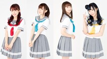 Aqours（逢田梨香子、諏訪ななか、小宮有紗、小林愛香）