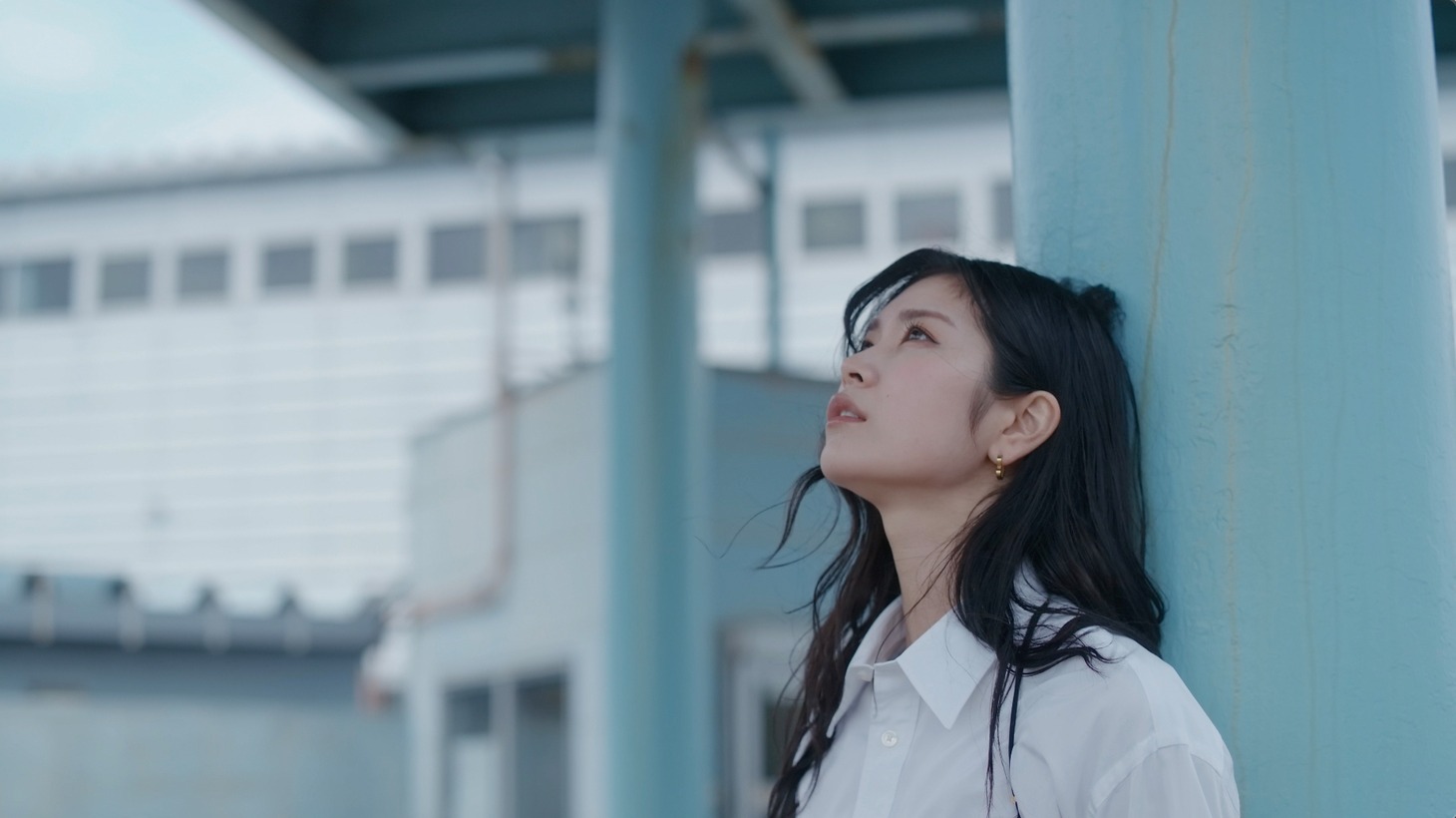 ExWHYZ「Sweet & Sour」MVより。