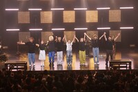 Furui Rihoとバンドメンバー。（Photo by tatsuki nakata）