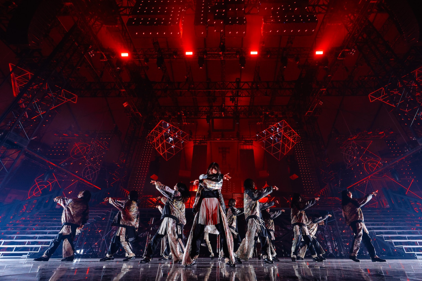 「櫻坂46 4th ARENA TOUR 2024 新・櫻前線 -Go on back?- IN 東京ドーム」の様子。（撮影：上山陽介）