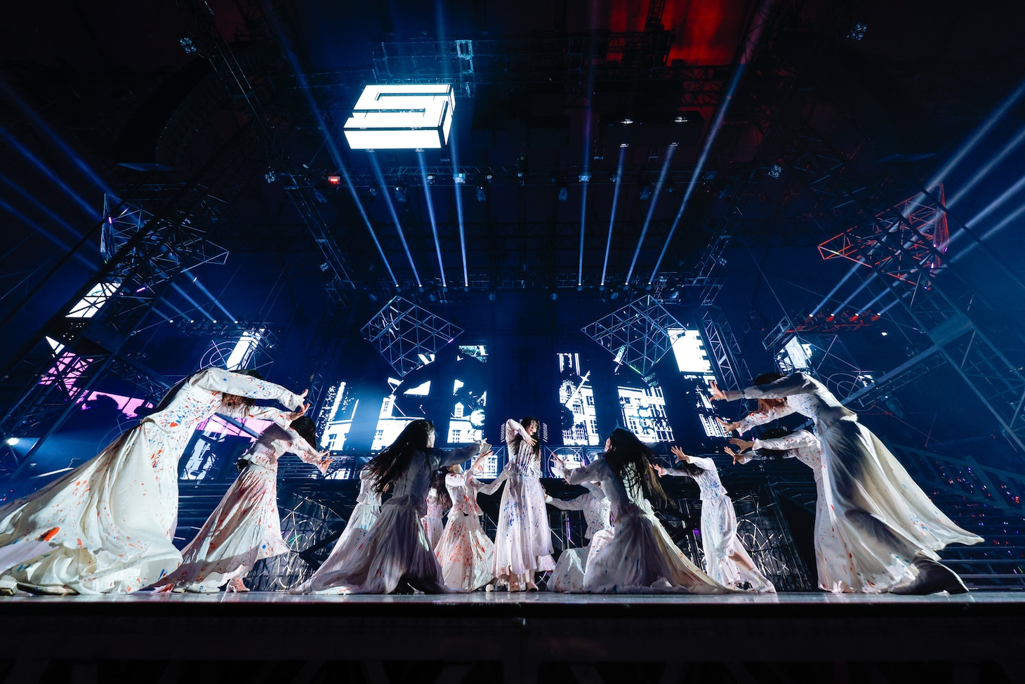 「櫻坂46 4th ARENA TOUR 2024 新・櫻前線 -Go on back?- IN 東京ドーム」の様子。（撮影：上山陽介）