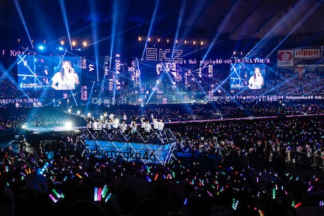 「櫻坂46 4th ARENA TOUR 2024 新・櫻前線 -Go on back?- IN 東京ドーム」の様子。(撮影:上山陽介)