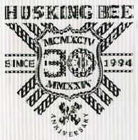HUSKING BEEの結成30周年ロゴ。