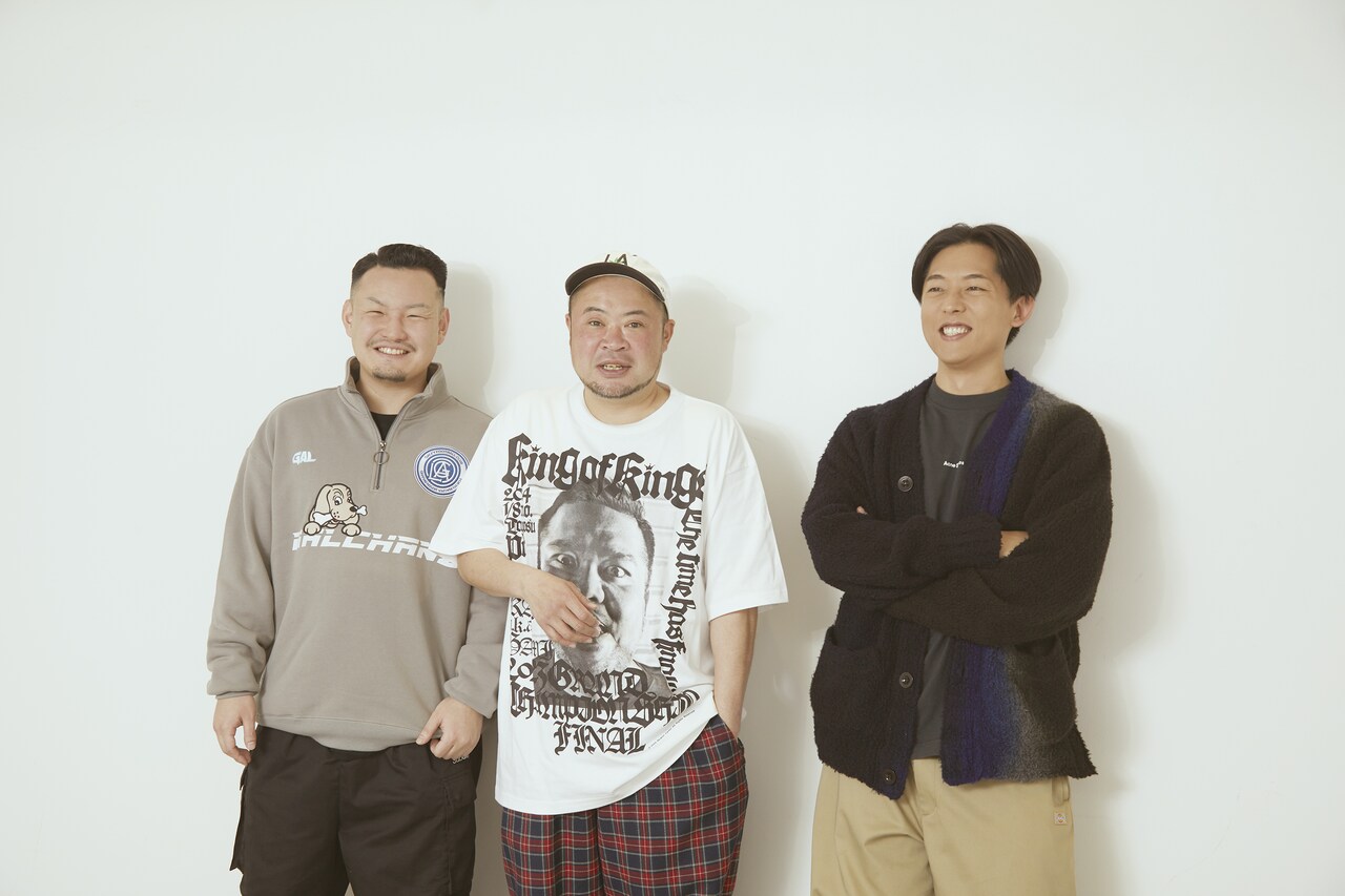 左から輪入道、サイプレス上野、KEN THE 390。