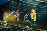 吉田山田（撮影：松本いづみ）