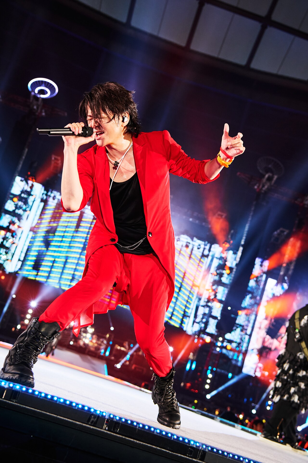 TERU（Vo） - GLAY伝説の20万人ライブを“リバイバル”！初日はTERUの