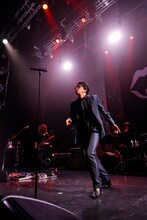 岡村靖幸（撮影：岡田貴之）