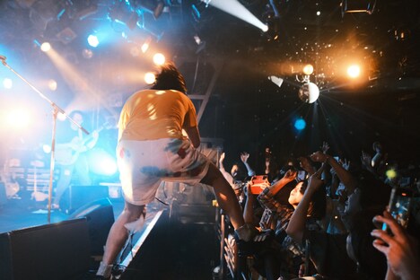 「Summer Eye Sound Syndicate 2024 EARLY SUMMER TOUR『予感』」東京公演の様子。