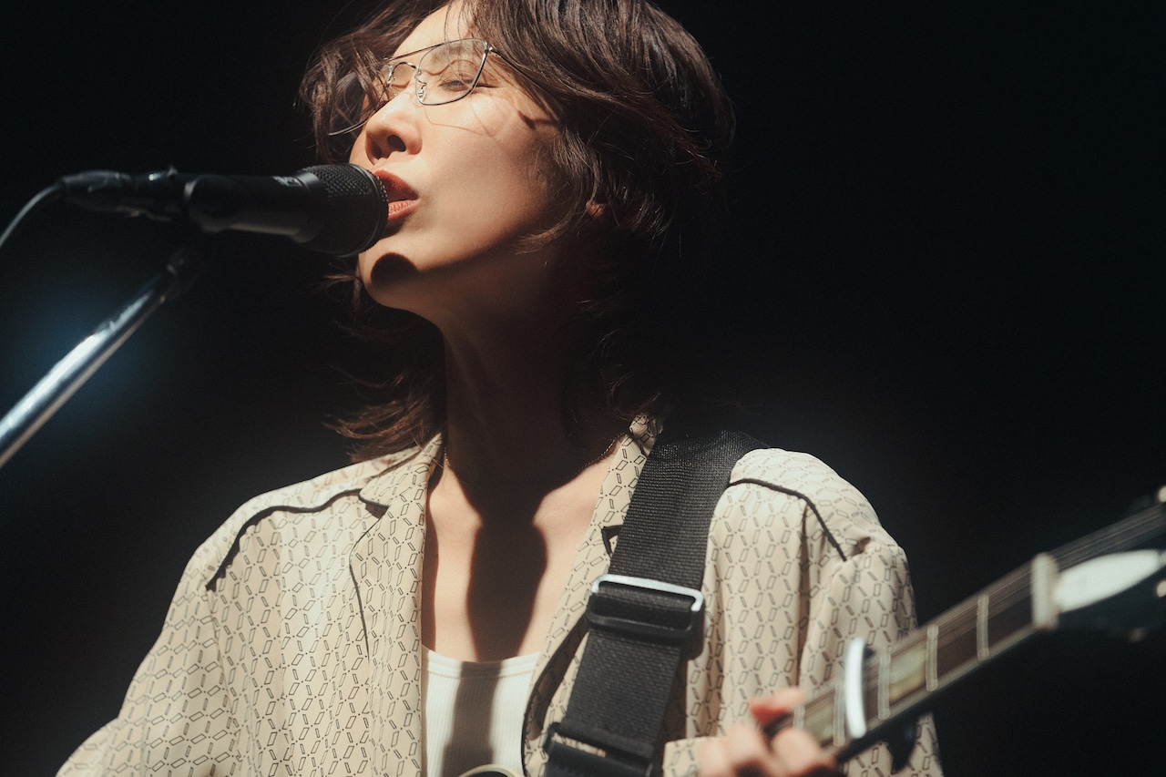 柴田聡子の初ライブ特番、チケット即完した過去最大規模ライブの映像をお届け