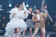 「ANGERME CONCERT 2024 SECRET SECRET 佐々木莉佳子 FINAL『愛情の世界へ、君もおいでよ』」の様子。