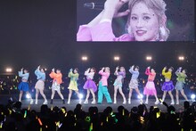「ANGERME CONCERT 2024 SECRET SECRET 佐々木莉佳子 FINAL『愛情の世界へ、君もおいでよ』」の様子。