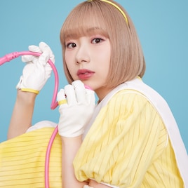 小玉ひかりが元気をチャージ!新曲がアニメ「女神のカフェテラス」新OPテーマに