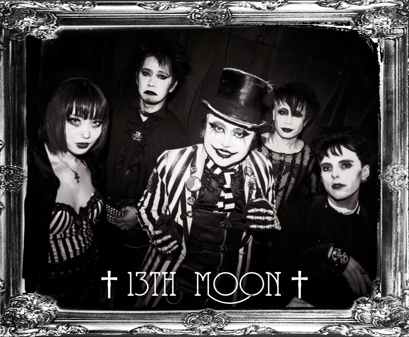†13th Moon†