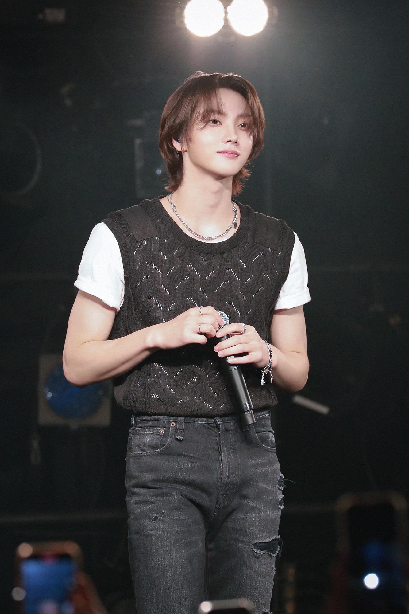 SUNGHO (P)&(C) KOZ Entertainment.