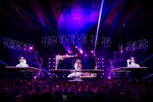 Number_i「No.O -ring-」の様子。(c)TOBE Co., Ltd.