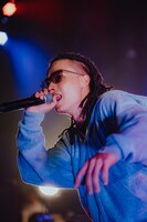 Kaneee（撮影：Daiki Miura）