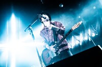 えい（G, Vo）（撮影：タカギユウスケ［LiveYou］）