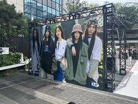 「Spotify x NewJeans "Supernatural" POP-UP EXPERIENCE」の様子。