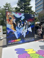 「Spotify x NewJeans "Supernatural" POP-UP EXPERIENCE」の様子。