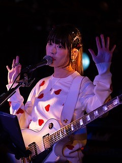 ももすももす