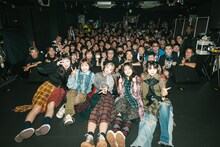 「自給自足LiVE-vol.2-」よりBiSと研究員。