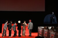 ハンターに見つかった6人。