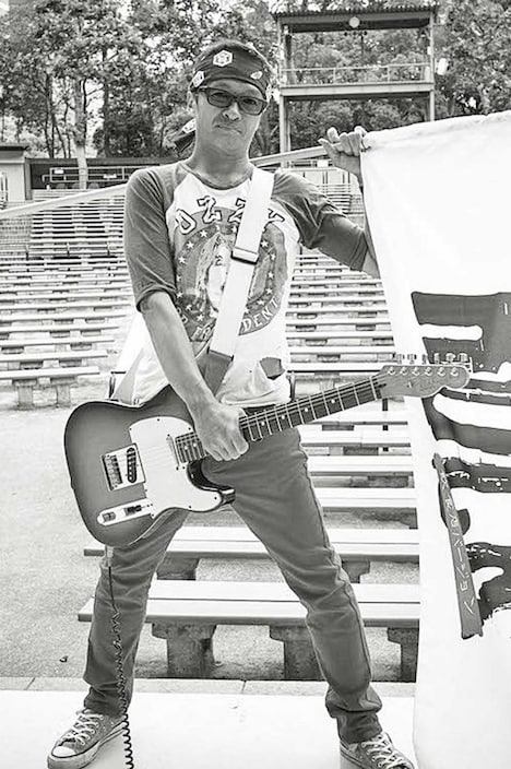 もつ焼でんの大将・ウッチー内田。