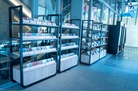 サザンオールスターズの旧譜の販売コーナー。