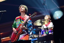 左から安田章大、大倉忠義（SUPER EIGHT）。 (c)EIGHT-JAM FES / Photo by 岸田哲平