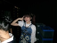 バックステージの未白ちあ。（撮影：真島洸）