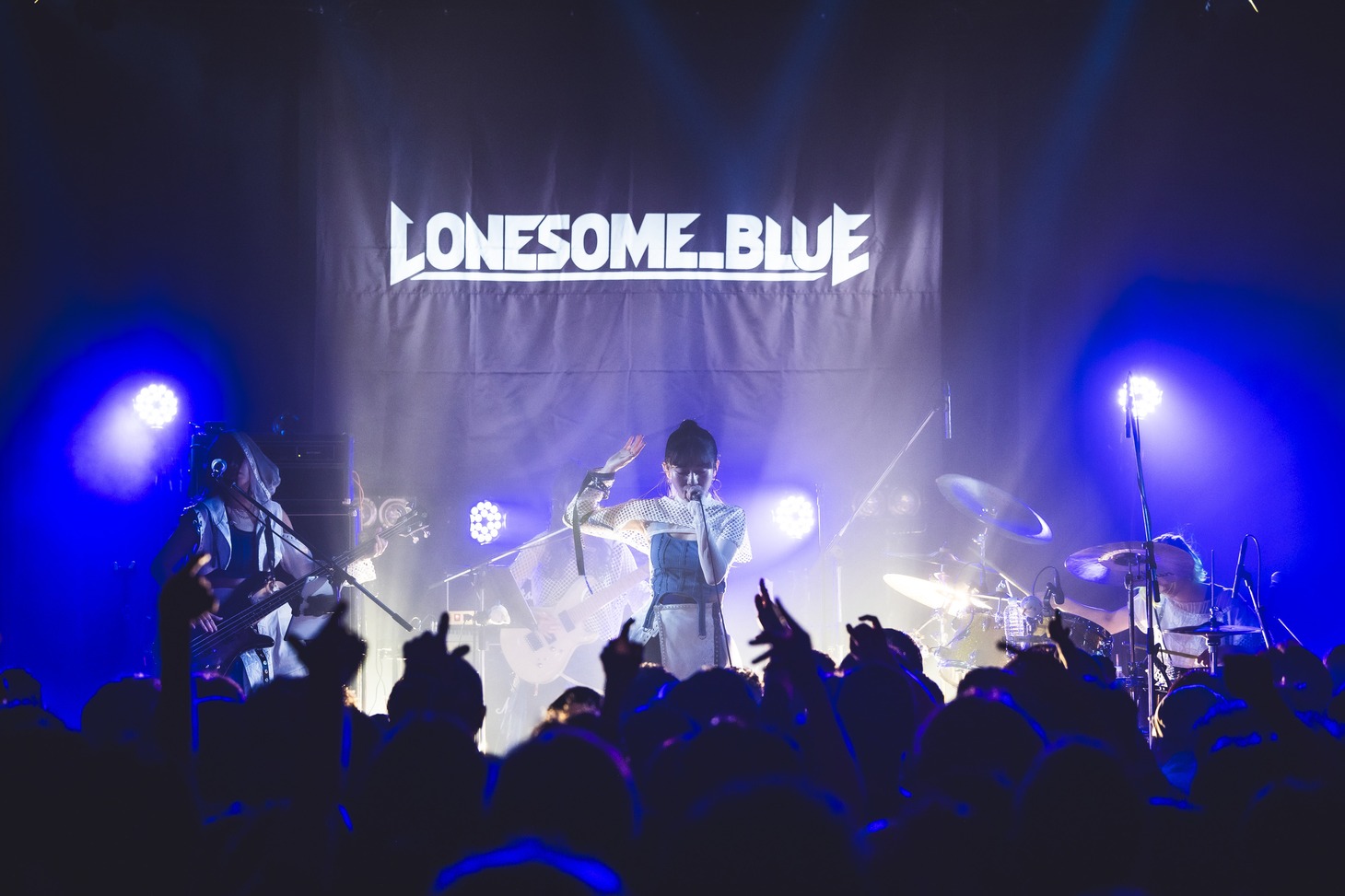 Lonesome_Blue