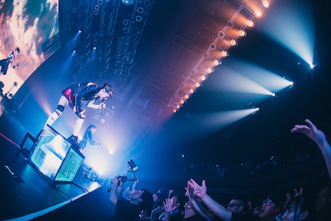 「yosugala tour2024」最終公演の様子。（撮影：真島洸）