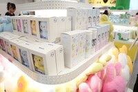 2F POP SQUAREの様子。