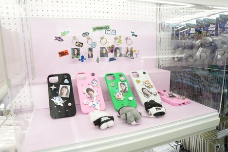 2F POP SQUAREの様子。