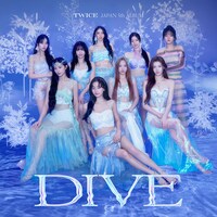 TWICE「DIVE」初回限定盤Aジャケット