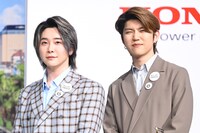 大森元貴（Vo, G）と若井滉斗（G）。