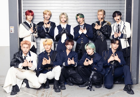 INI (c)LAPONE Entertainment