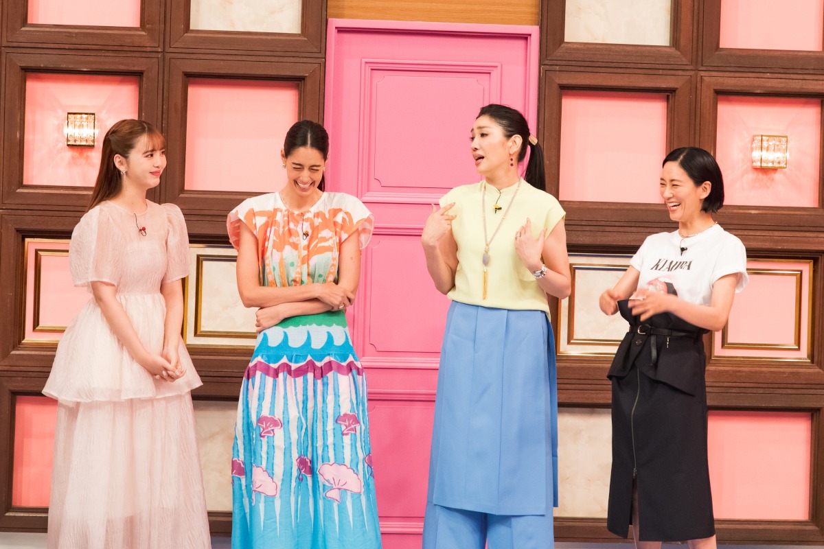 「マネキンナイン」来店ゲスト。(c)TBS