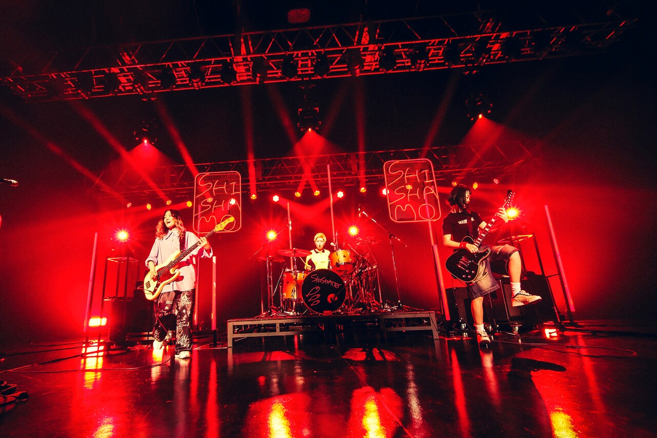 SHISHAMOライブハウスツアー開催、初日は10年前の現体制初ライブと同日＆同会場