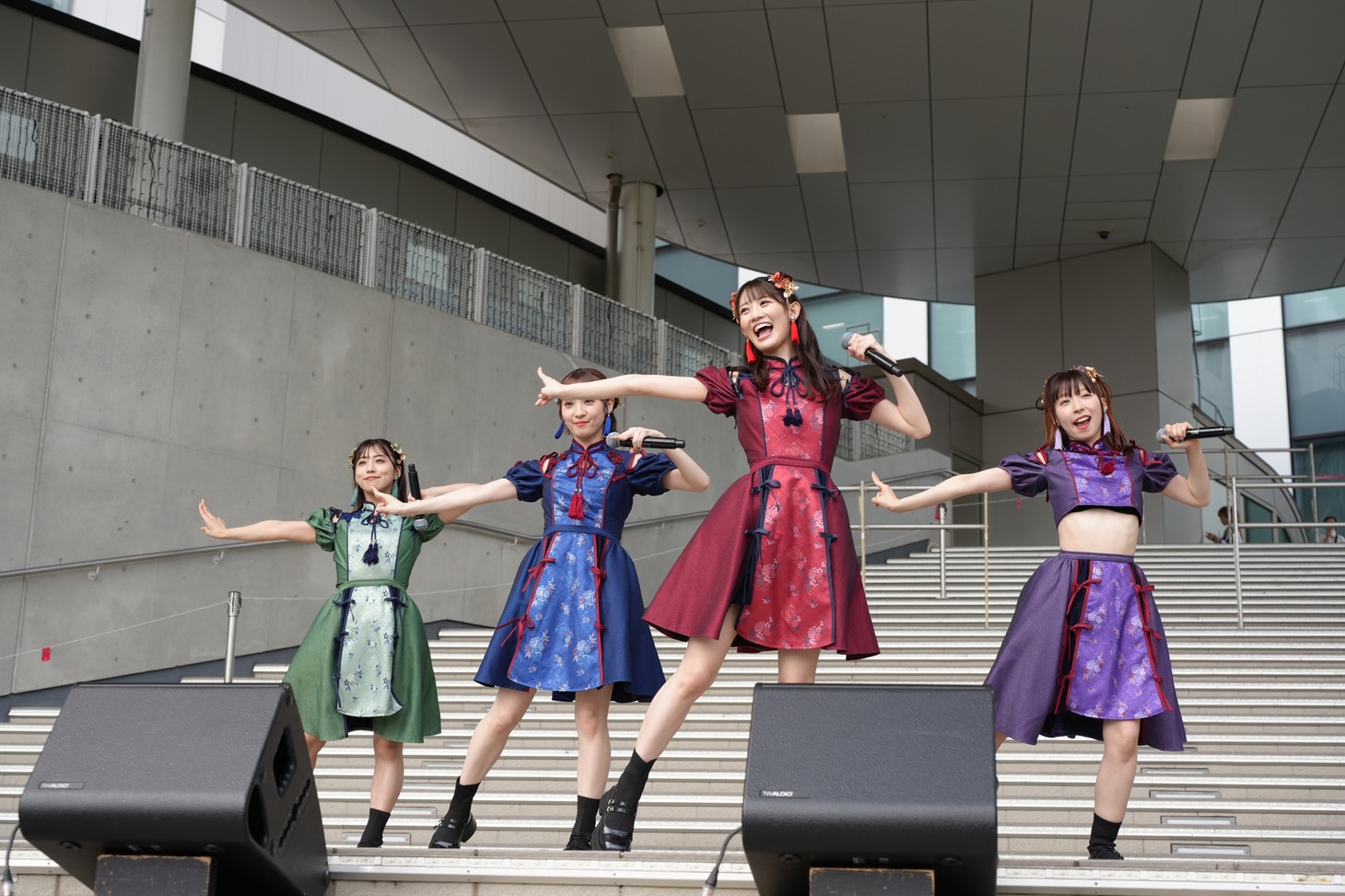 TEAM SHACHI
