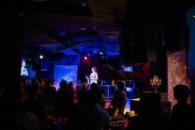 南波志帆「THE NANBA DINNER SHOW～15th Anniversary～」夜公演の様子。