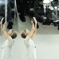 「夏まゆみ私のWorlds」のイメージ。